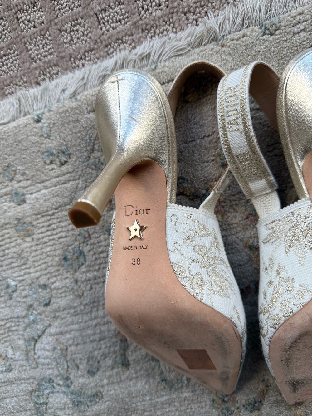 Dior Cream Embroidered Pointed Slingback Heels - Picture 6 of 7